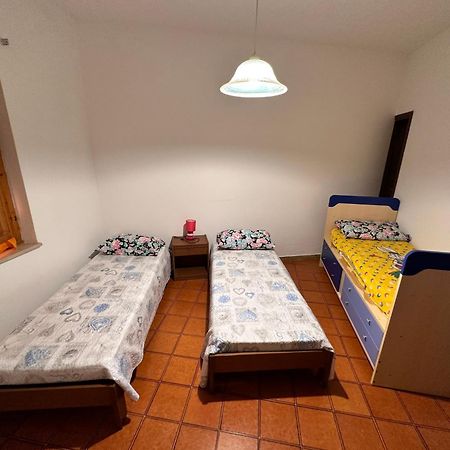 casa vacanze vicino al mare Giba Esterno foto