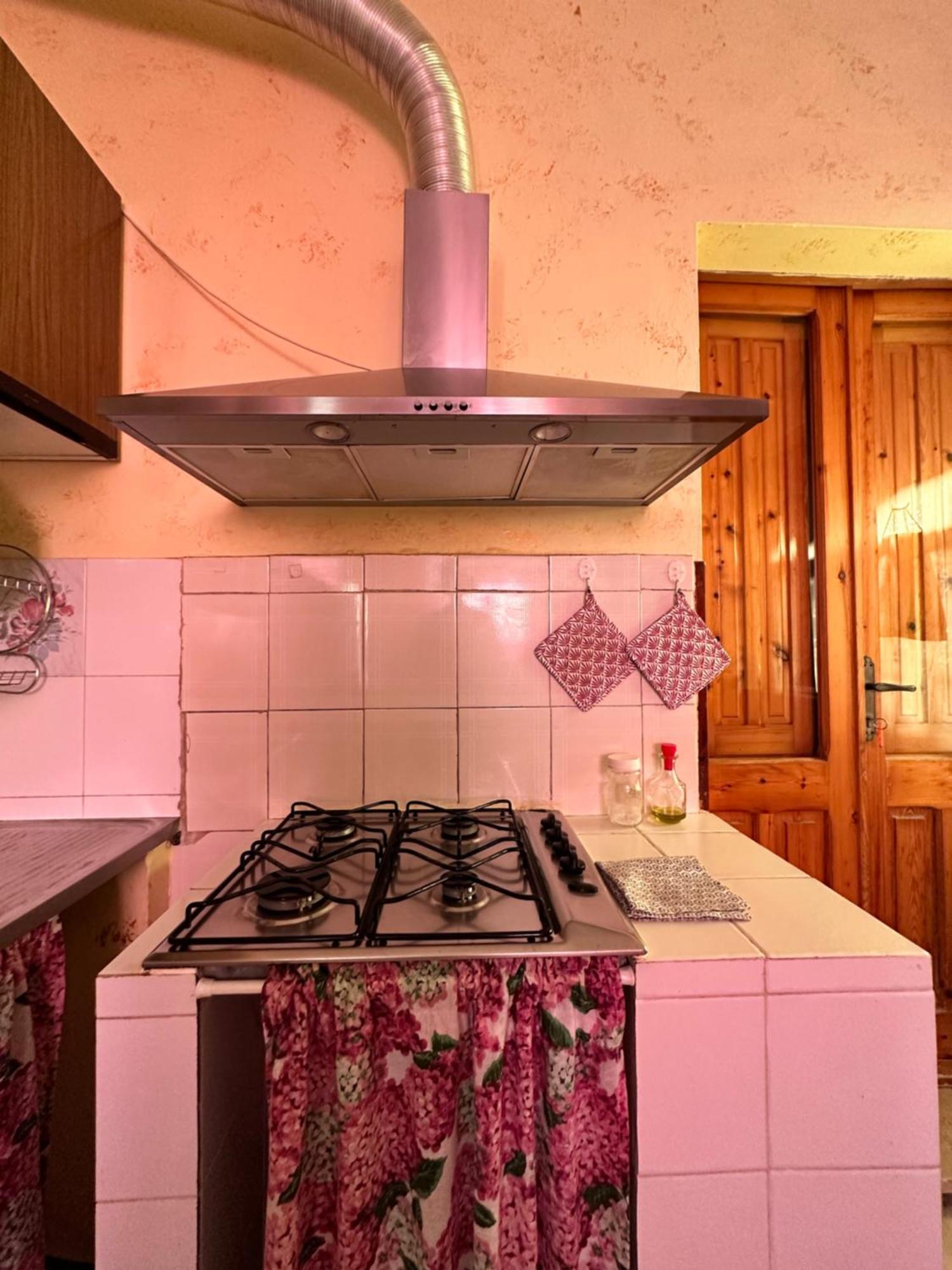 casa vacanze vicino al mare Giba Esterno foto